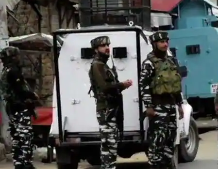 पुलवामा में लश्कर कमांडर हुरैरा समेत तीन आतंकी ढेर, सुबह ही मिली सुरक्षा बलों को बड़ी कामयाबी
