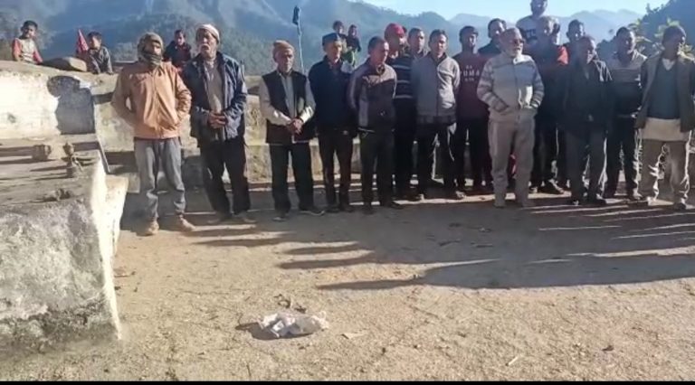 आगामी 27 दिसम्बर  को लम्बगांव उत्तरकाशी एवं कोडार मुखेम मोटर मार्ग पर चक्का जाम किया जाएगा