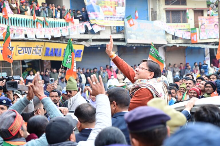 मुख्यमंत्री ने किया  कई जगह रोड प्रदर्शन, कांग्रेस सांसद का भड़काऊ बयान दुर्भाग्यपूर्ण, जारी रहेगी लैंड, लव जिहाद के खिलाफ मुहिम:चौहान