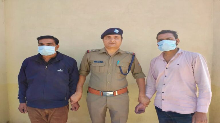 फर्जी सीबीआई अफसर दोस्त सहित गिरफ्तार,जानिए सभी8 समाचार