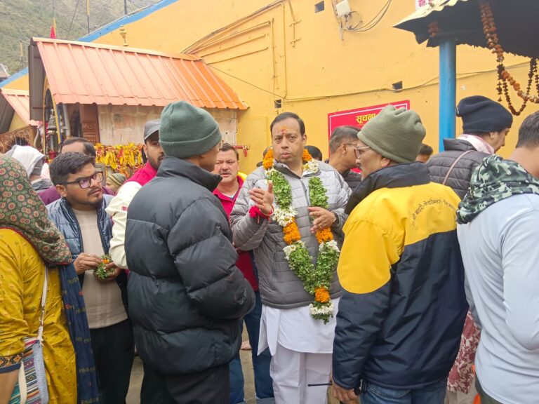बदरीनाथ केदारनाथ मंदिर समिति से जुड़े 45 अन्य मंदिरों यात्रा व्यवस्था को भव्य बनाया जायेगा – हेमंत द्विवेदी