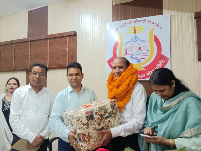 अधिशासी अभियंता अनिल ध्यानी के सेवानिवृत्ति अवसर पर भब्य विदाई समारोह