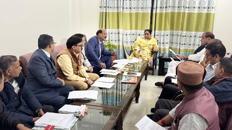 विधान सभा अध्यक्ष ऋतु भूषण खंडूरी के साथ कार्य मंत्रणा में दिनांक 19 अगस्त एवं 20 अगस्त की कार्य सूची पर चर्चा हुई