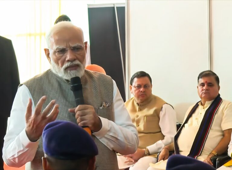 प्रधानमंत्री ने उत्तराखंड में बाढ़ और बारिश से प्रभावित क्षेत्रों के लिए 1200 करोड़ रुपये की वित्तीय सहायता की घोषणा की