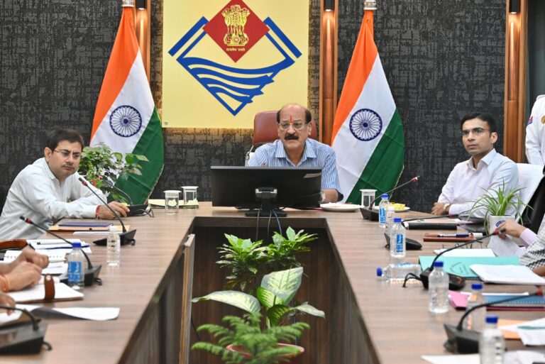 Good news लोक प्रिय प्रभारी मंत्री सुबोध उनियाल ने जिला स्तरीय अधिकारियों की बैठक  ली  जानिए सभी समाचार 