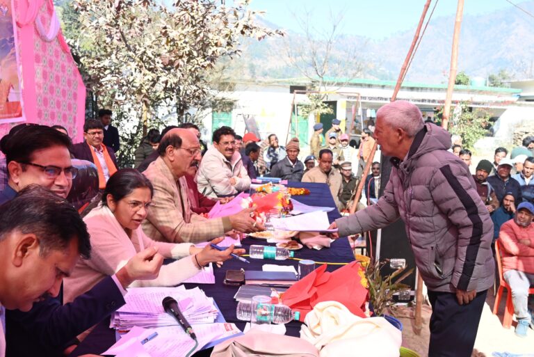 गृह मंत्री ने कहा कि भारतीय परंपराओं में निहित हैं विश्व की समस्याओं का समाधान जानिए सभी समाचार