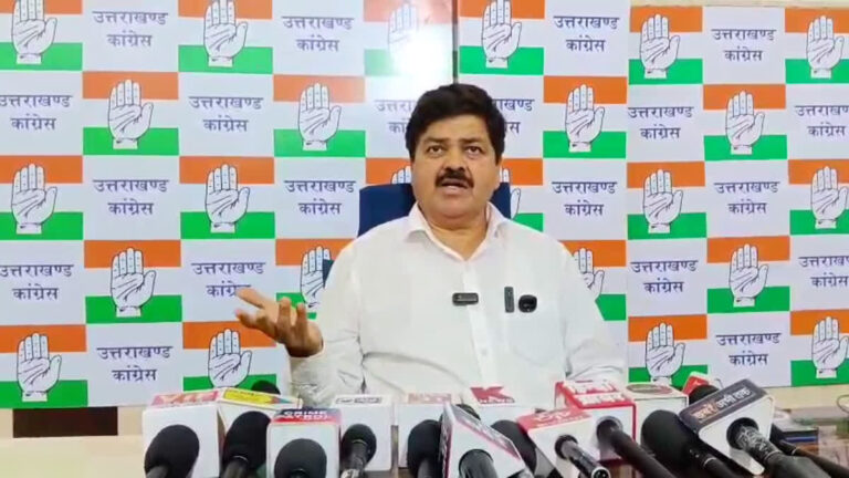 बेकाबू तेज रफ्तार कार की चपेट में आकर दो महिलाओं की दर्दनाक मौत पढ़ें मुख्य समाचार