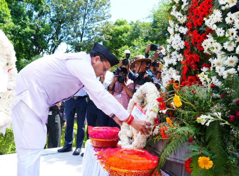 संवैधानिक अधिकार देने हेतु देश के पत्रकार साथियों से अनुरोध है कि 30 अगस्त प्रेस क्लब दिल्ली में अवश्य बैठक में शामिल होवें